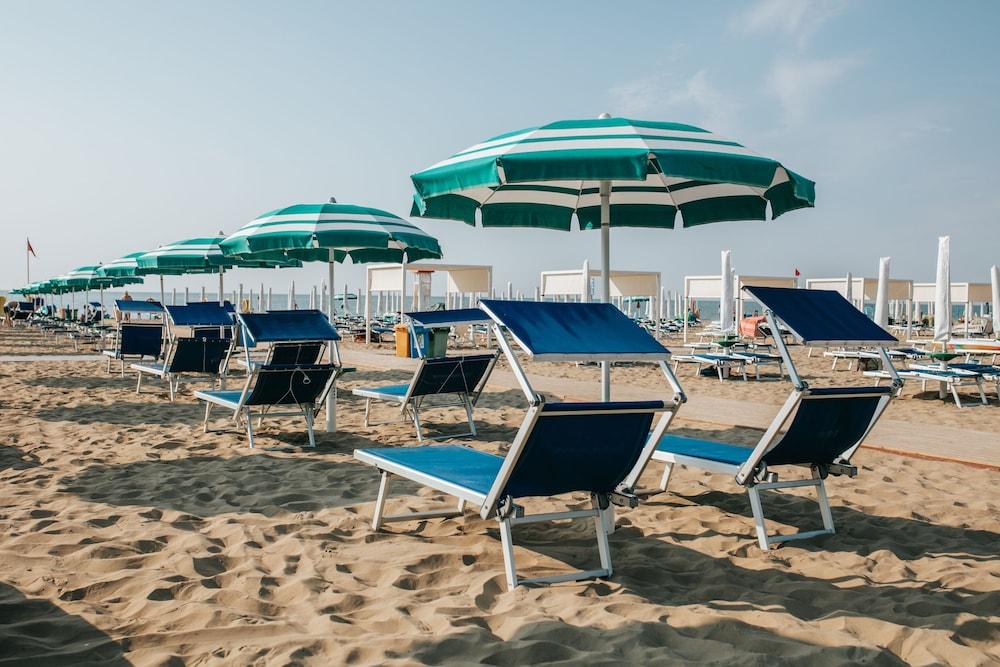 Hotel La Pergola リニャーノ・サッビアドーロ エクステリア 写真